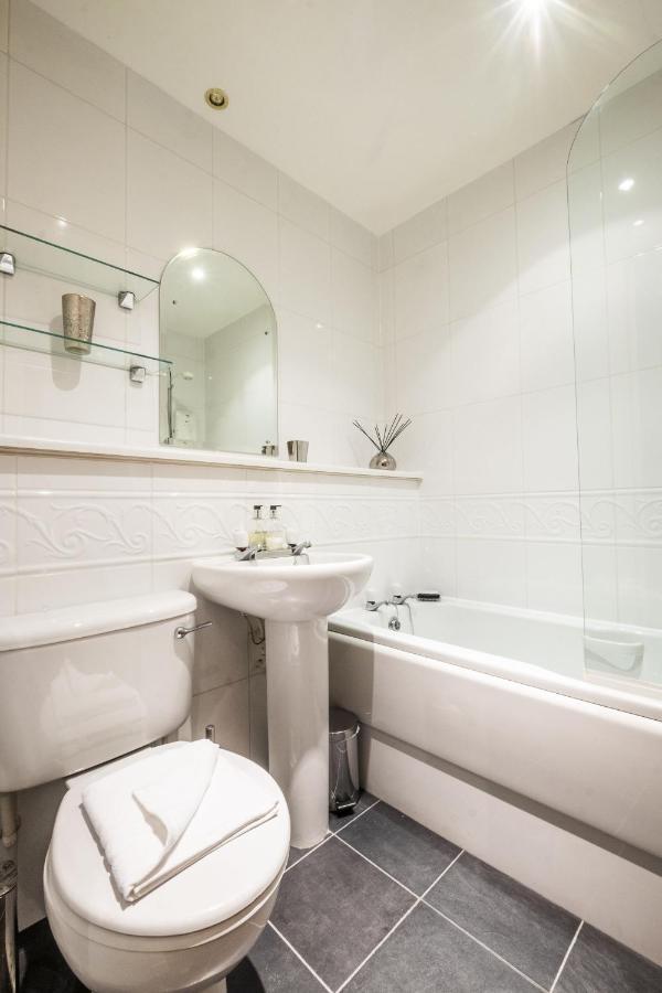 The Rock View Old Town 2-bedroom Terrace Lift Parking Apartment EDI