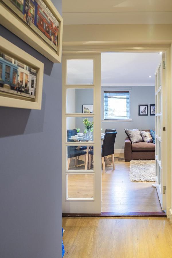The Rock View Old Town 2-bedroom Terrace Lift Parking EDI